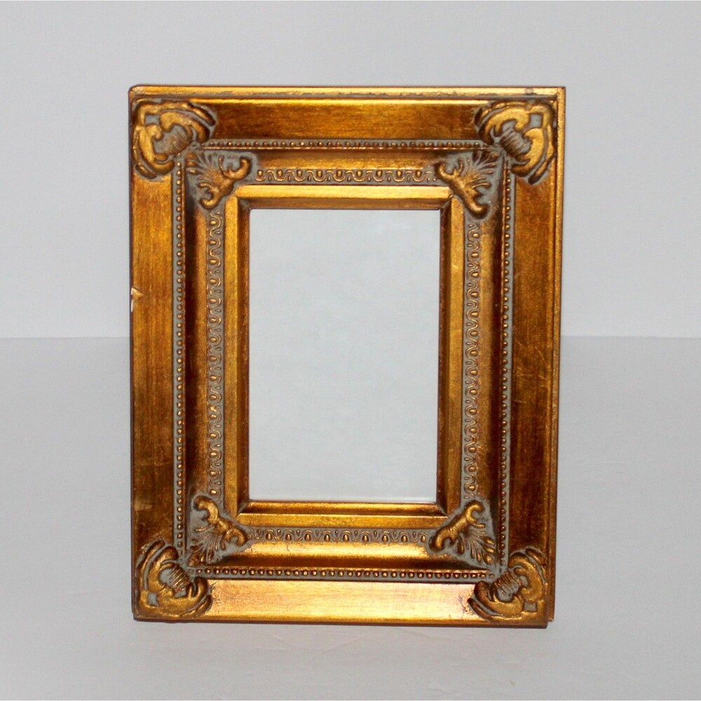 Vintage Photo Frame Antique Style plaster 3.5 x 7.5 French gold color